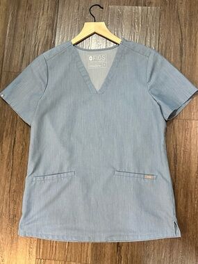 Figs Heathered Indigo Casma Scrub Top. Size S. Limited Edition Color